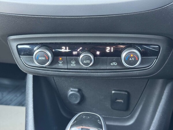 Used Vauxhall Crossland X 2018 for sale - 76237441: Photo 40