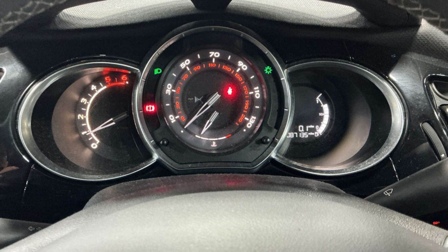 Used DS Automobiles DS 3 2017 for sale - 76772753: Photo 13