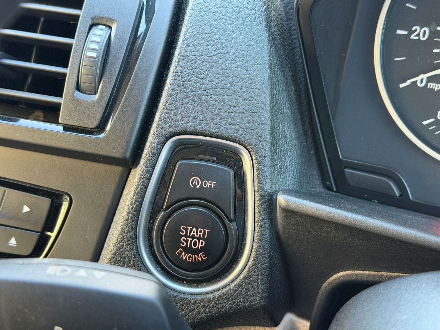 Used BMW 1 Series 2012 for sale - 76759982: Photo 27