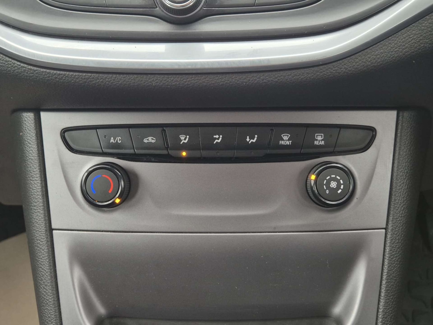 Used Vauxhall Astra 2016 for sale - 76458550: Photo 28