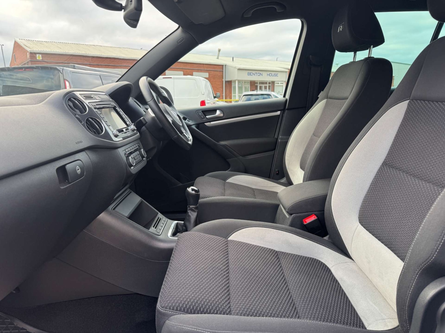 Used Volkswagen Tiguan 2012 for sale - 76241033: Photo 19