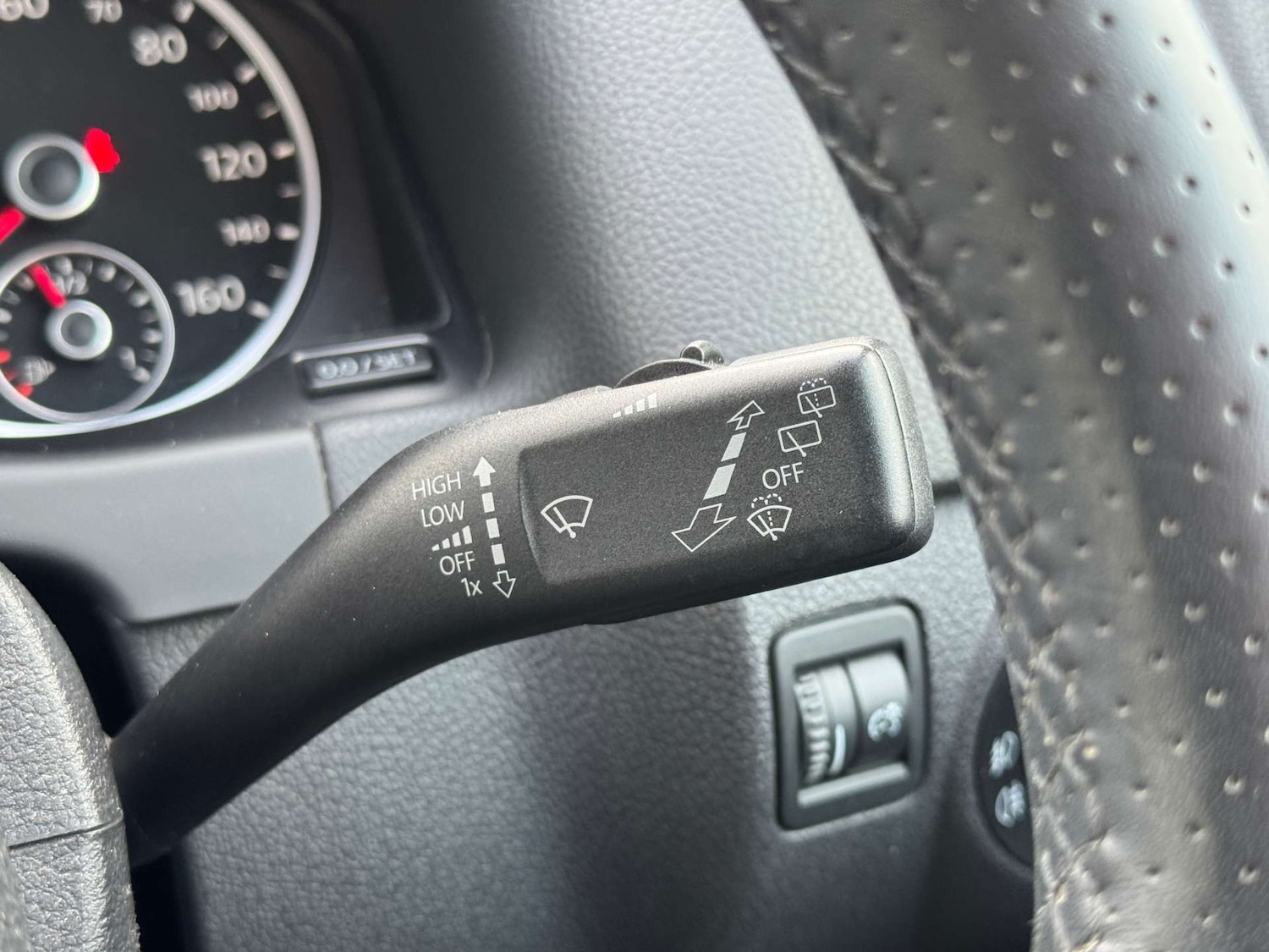 Used Volkswagen Tiguan 2012 for sale - 76241033: Photo 35