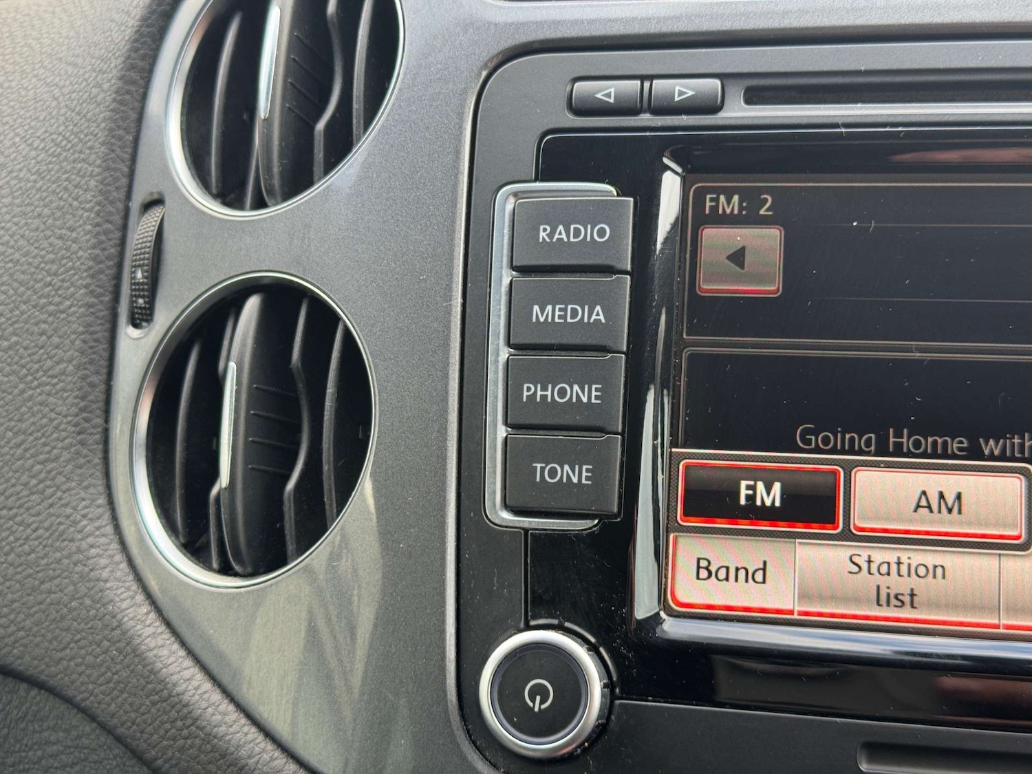 Used Volkswagen Tiguan 2012 for sale - 76241033: Photo 46