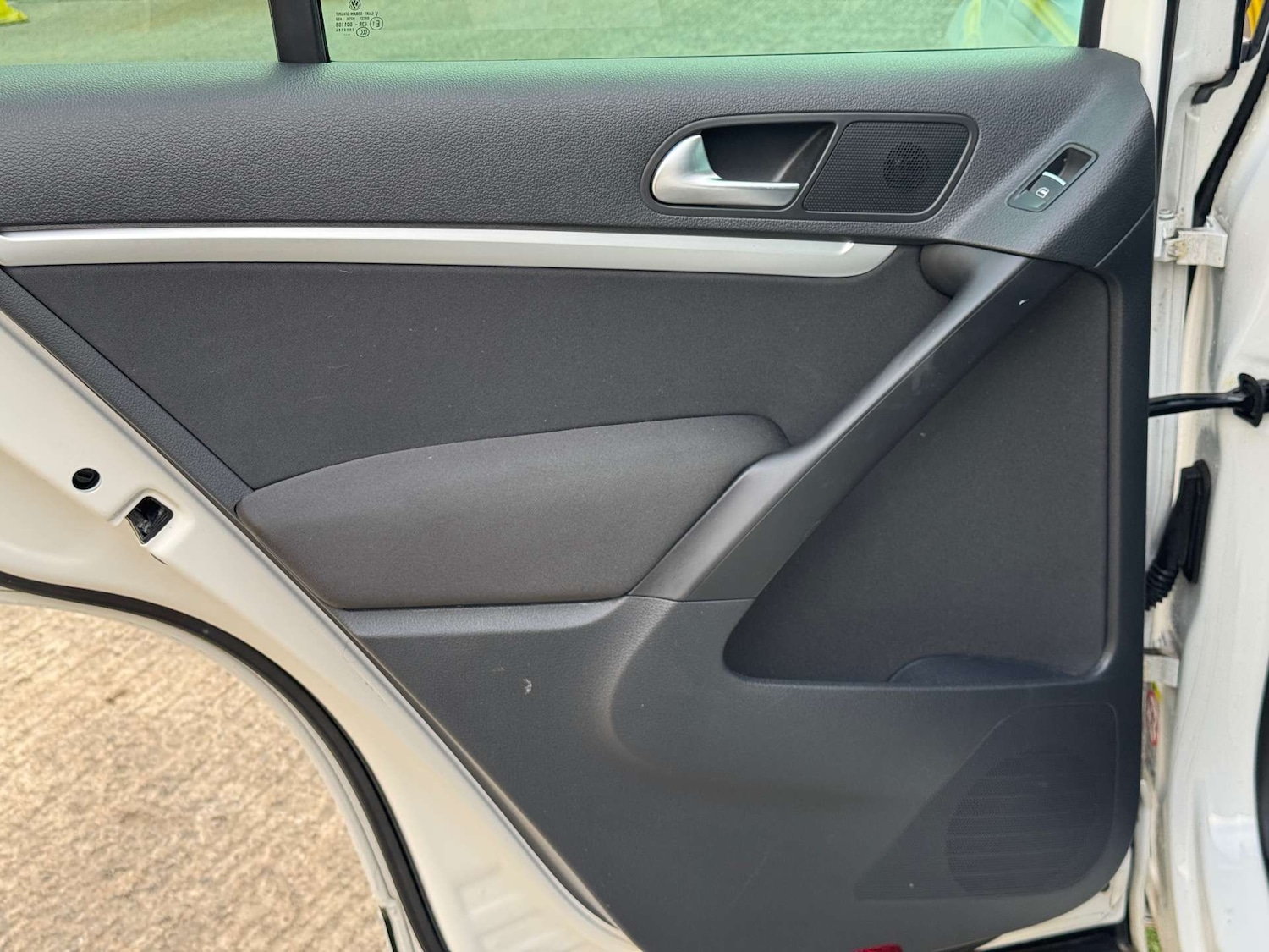 Used Volkswagen Tiguan 2012 for sale - 76241033: Photo 57