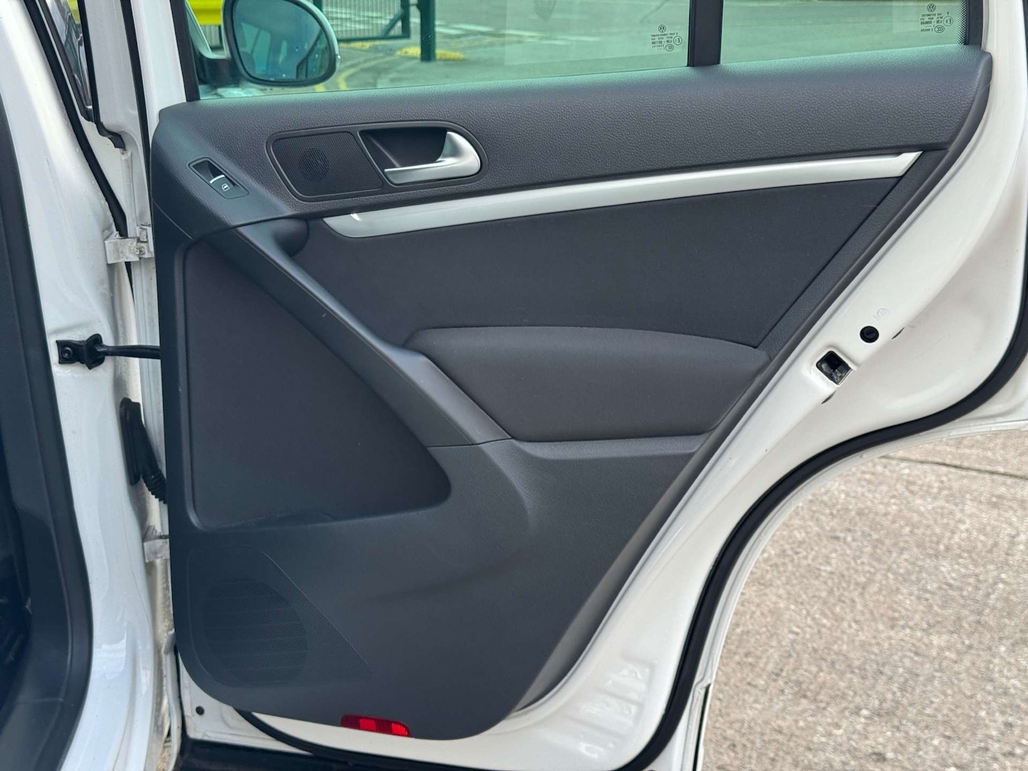 Used Volkswagen Tiguan 2012 for sale - 76241033: Photo 58