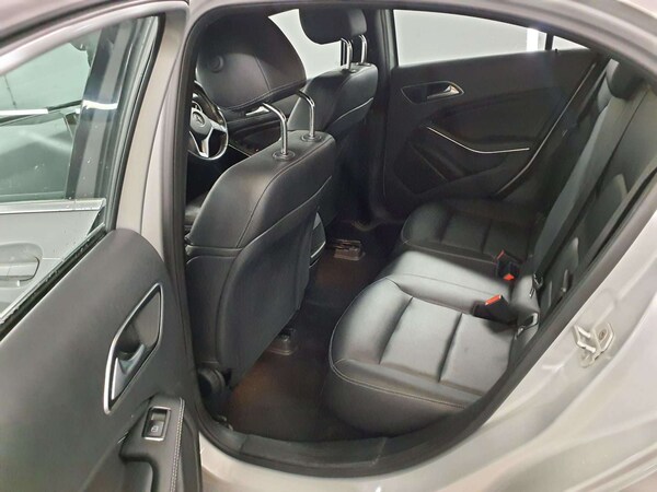 Used Mercedes-Benz A-Class 2015 for sale - 76241031: Photo 11