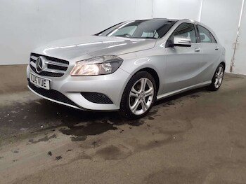 Used Mercedes-Benz A-Class 2015 for sale - 76241031: Photo