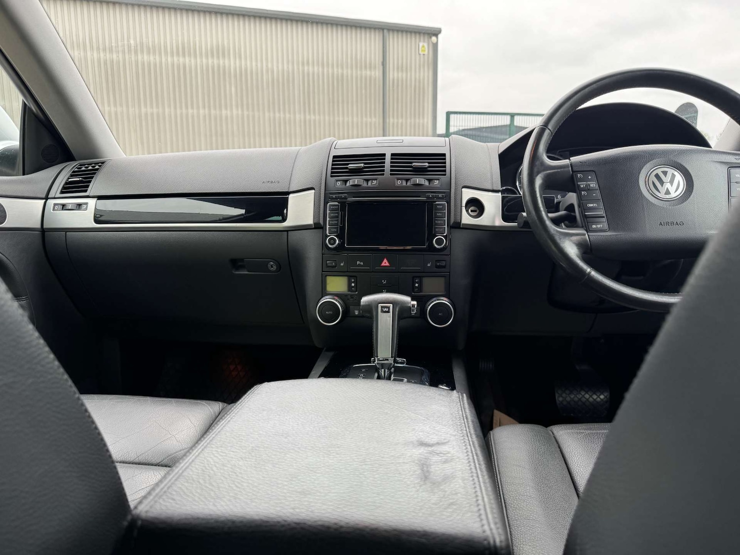 Used Volkswagen Touareg 2008 for sale - 76241035: Photo 41