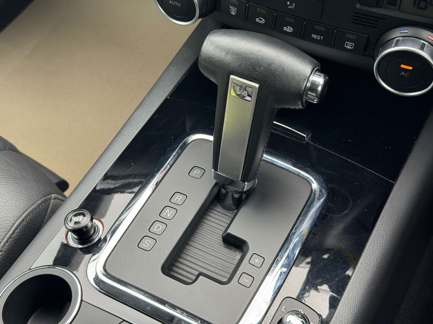 Used Volkswagen Touareg 2008 for sale - 76241035: Photo 43