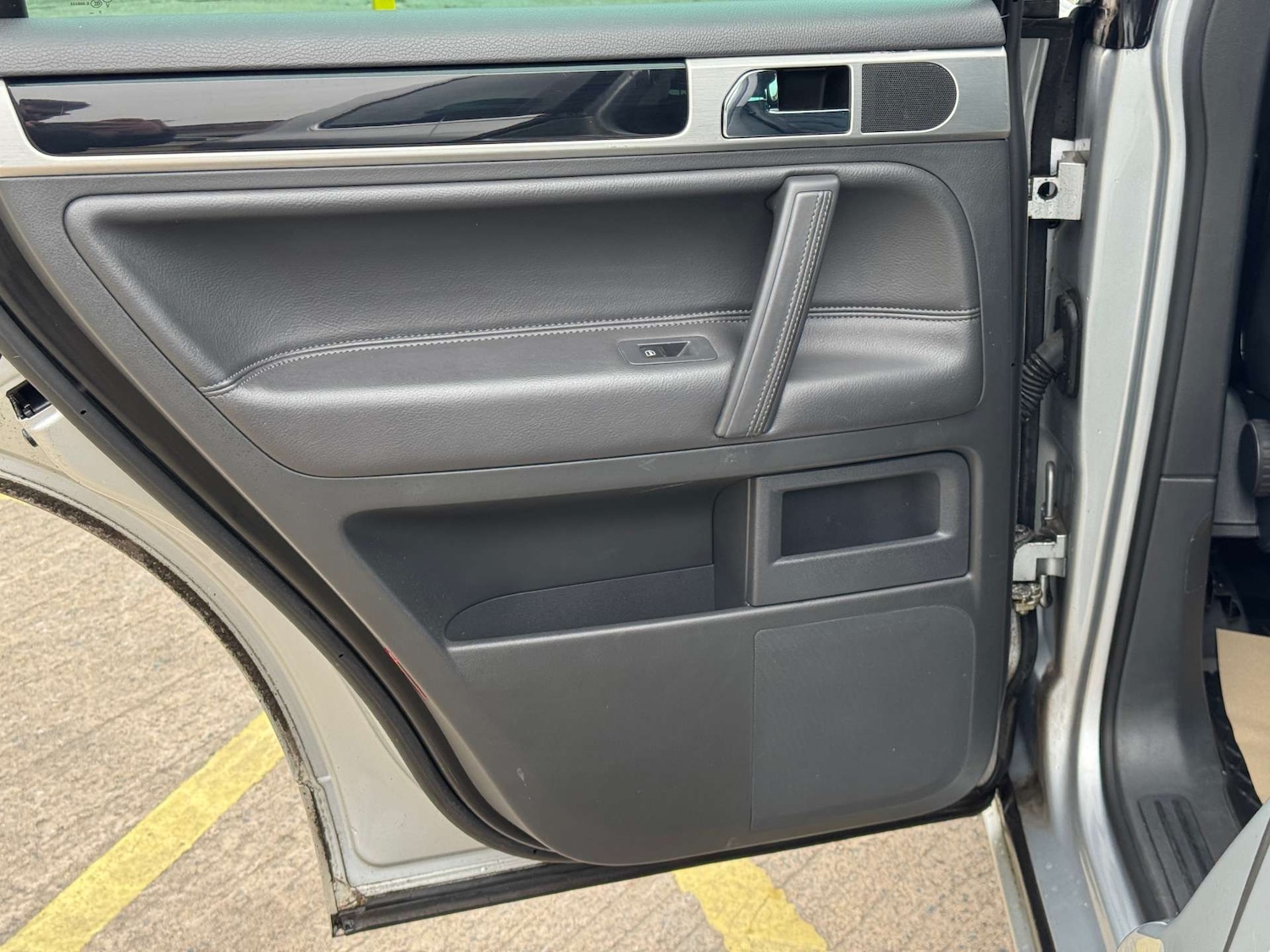 Used Volkswagen Touareg 2008 for sale - 76241035: Photo 56