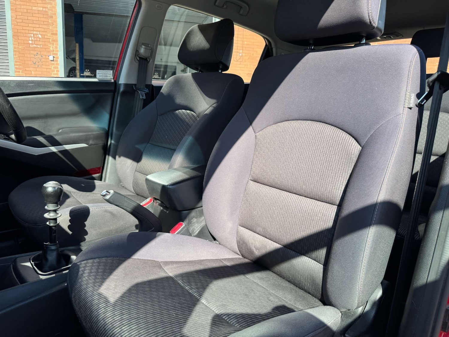 Used Ssangyong Korando 2015 for sale - 76601923: Photo 19