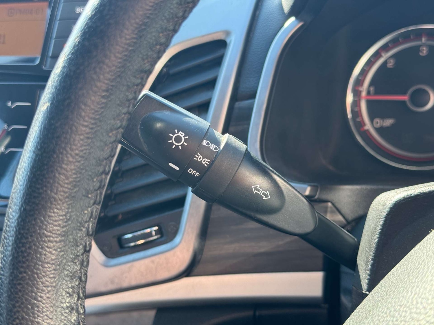 Used Ssangyong Korando 2015 for sale - 76601923: Photo 32