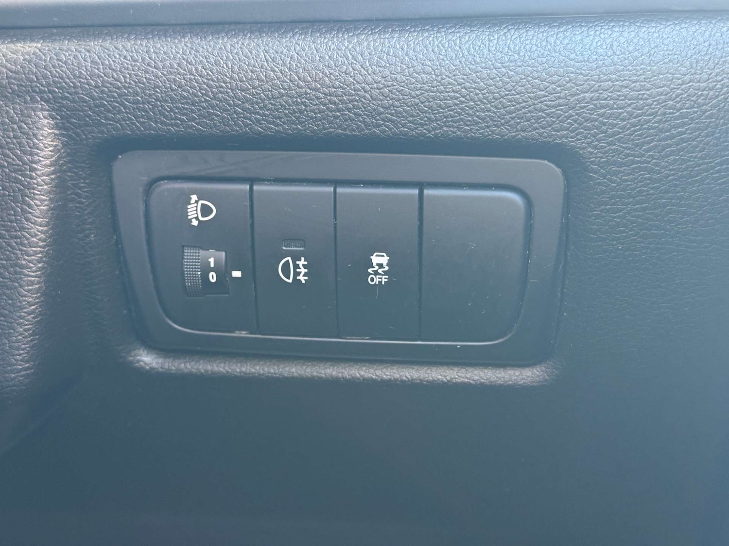 Used Ssangyong Korando 2015 for sale - 76601923: Photo 35