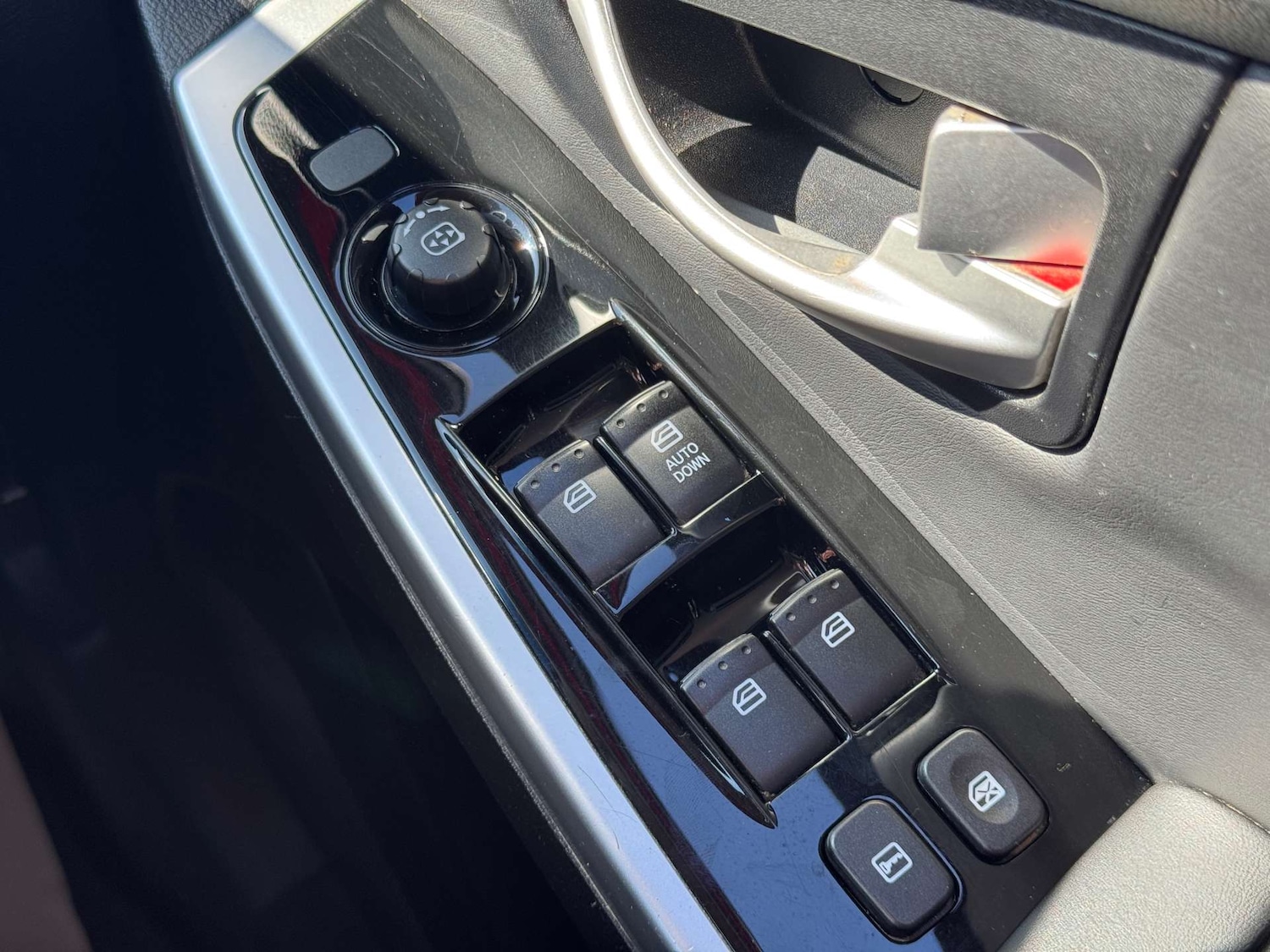 Used Ssangyong Korando 2015 for sale - 76601923: Photo 36