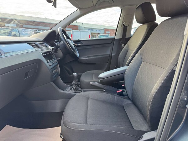 Used Skoda Rapid 2014 for sale - 76101668: Photo 19