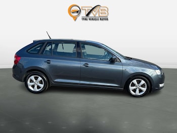 Used Skoda Rapid 2014 for sale - 76101668: Photo