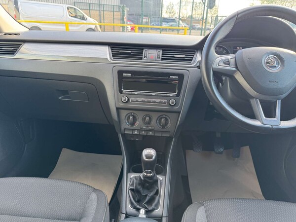 Used Skoda Rapid 2014 for sale - 76101668: Photo 40