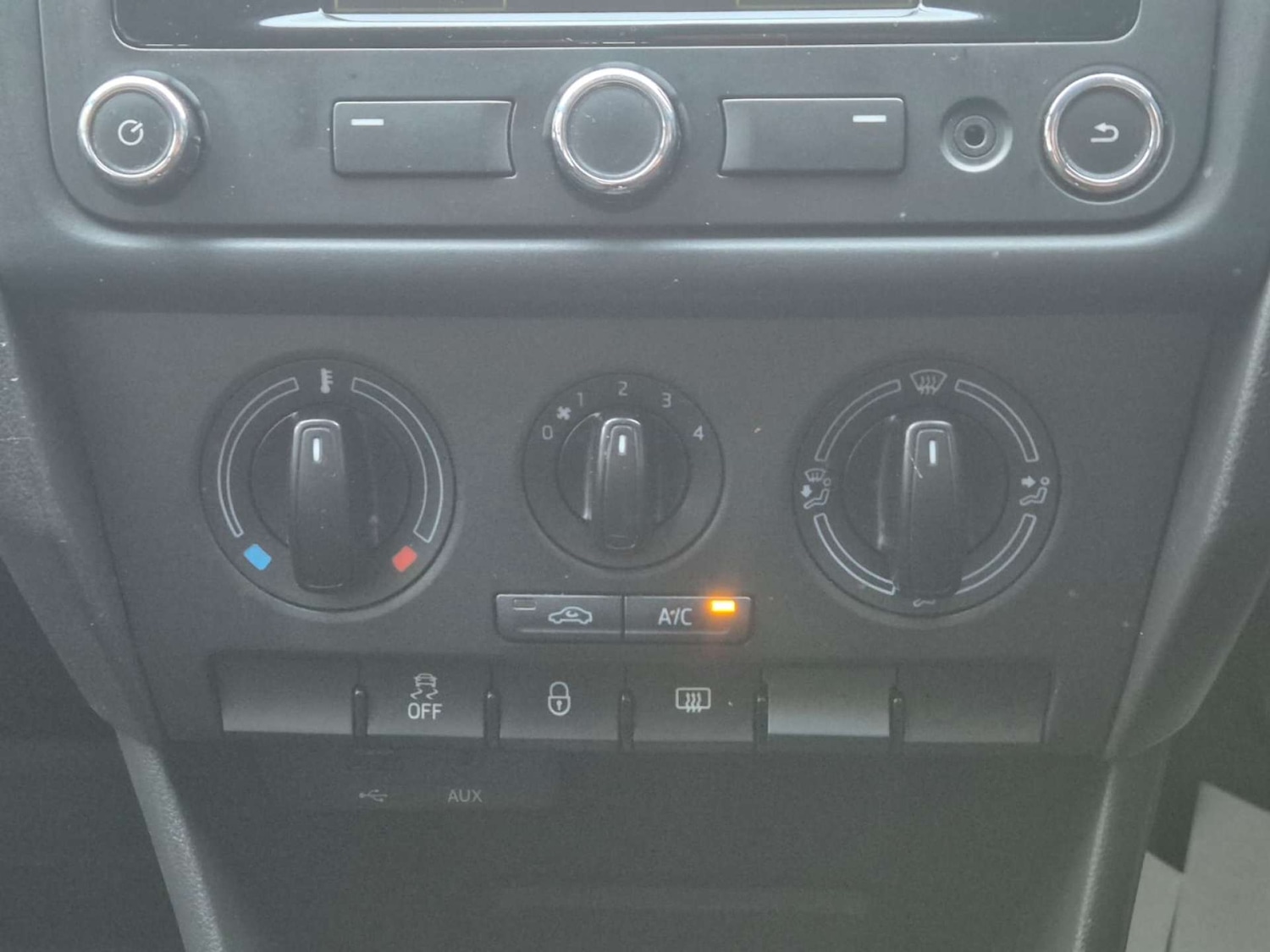 Used Skoda Rapid 2014 for sale - 76296846: Photo 22