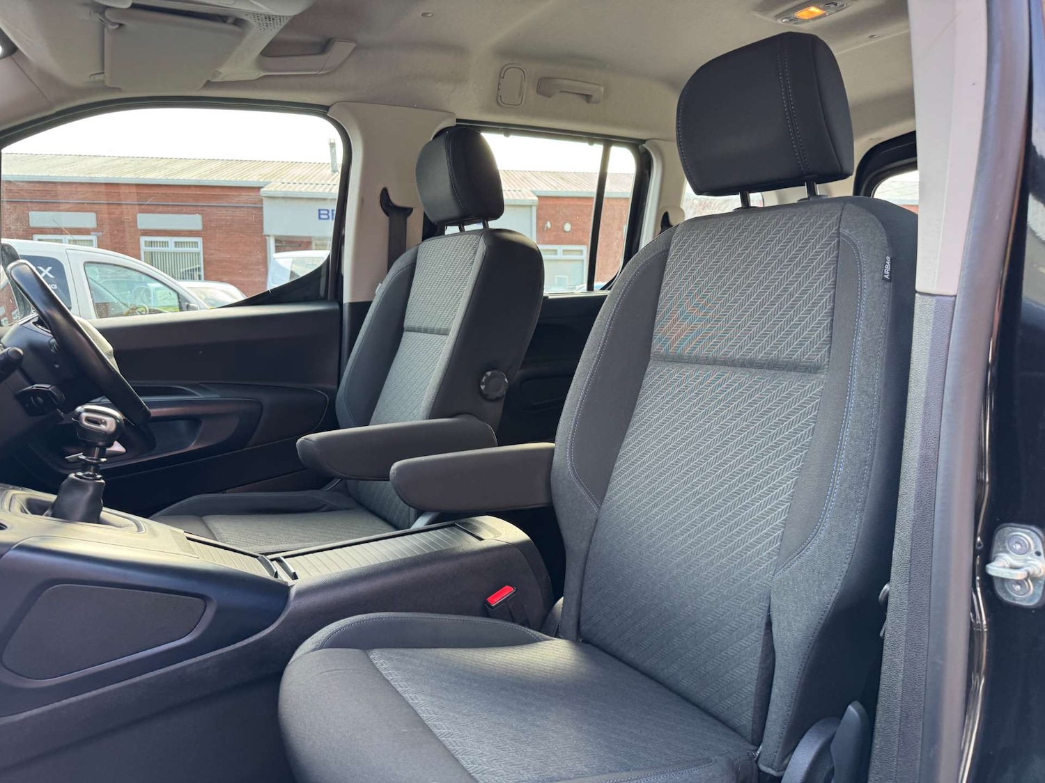 Used Peugeot Rifter 2019 for sale - 76101670: Photo 19