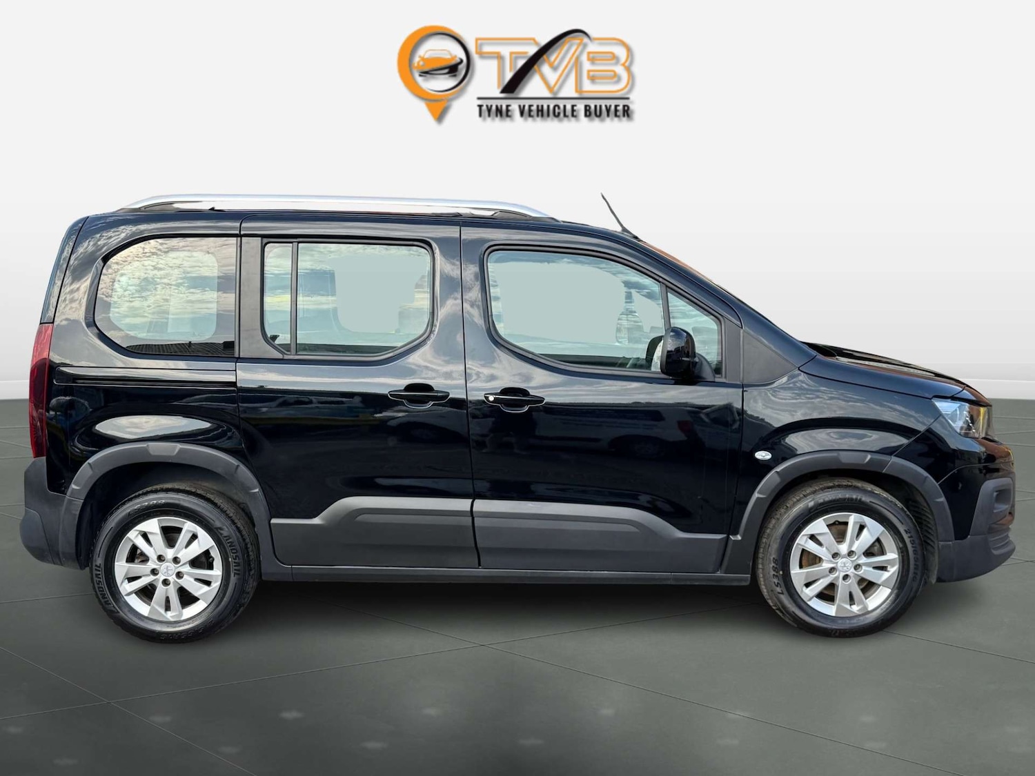 Used Peugeot Rifter 2019 for sale - 76101670: Photo 2