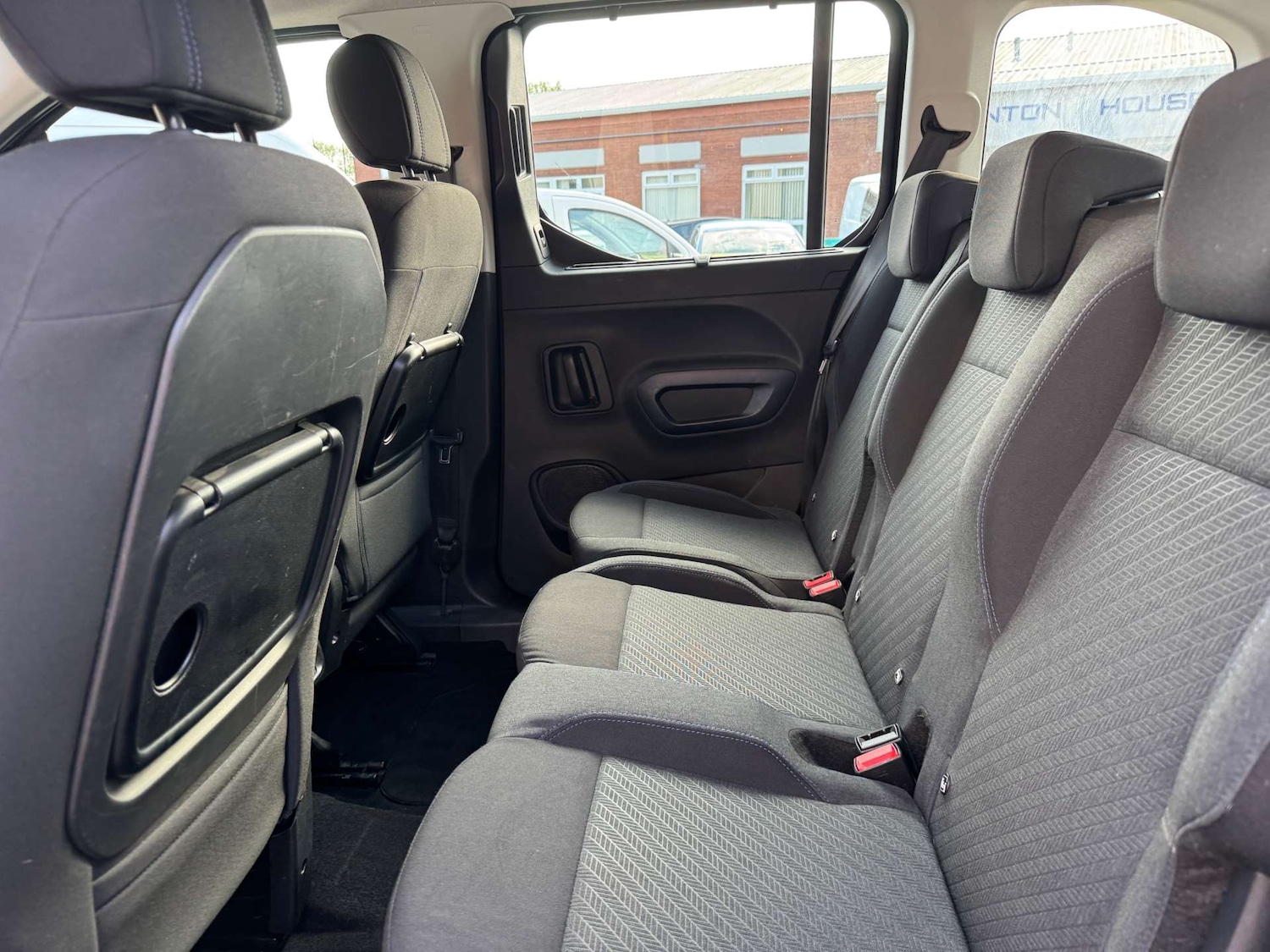 Used Peugeot Rifter 2019 for sale - 76101670: Photo 23