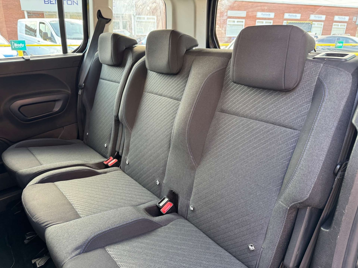 Used Peugeot Rifter 2019 for sale - 76101670: Photo 25