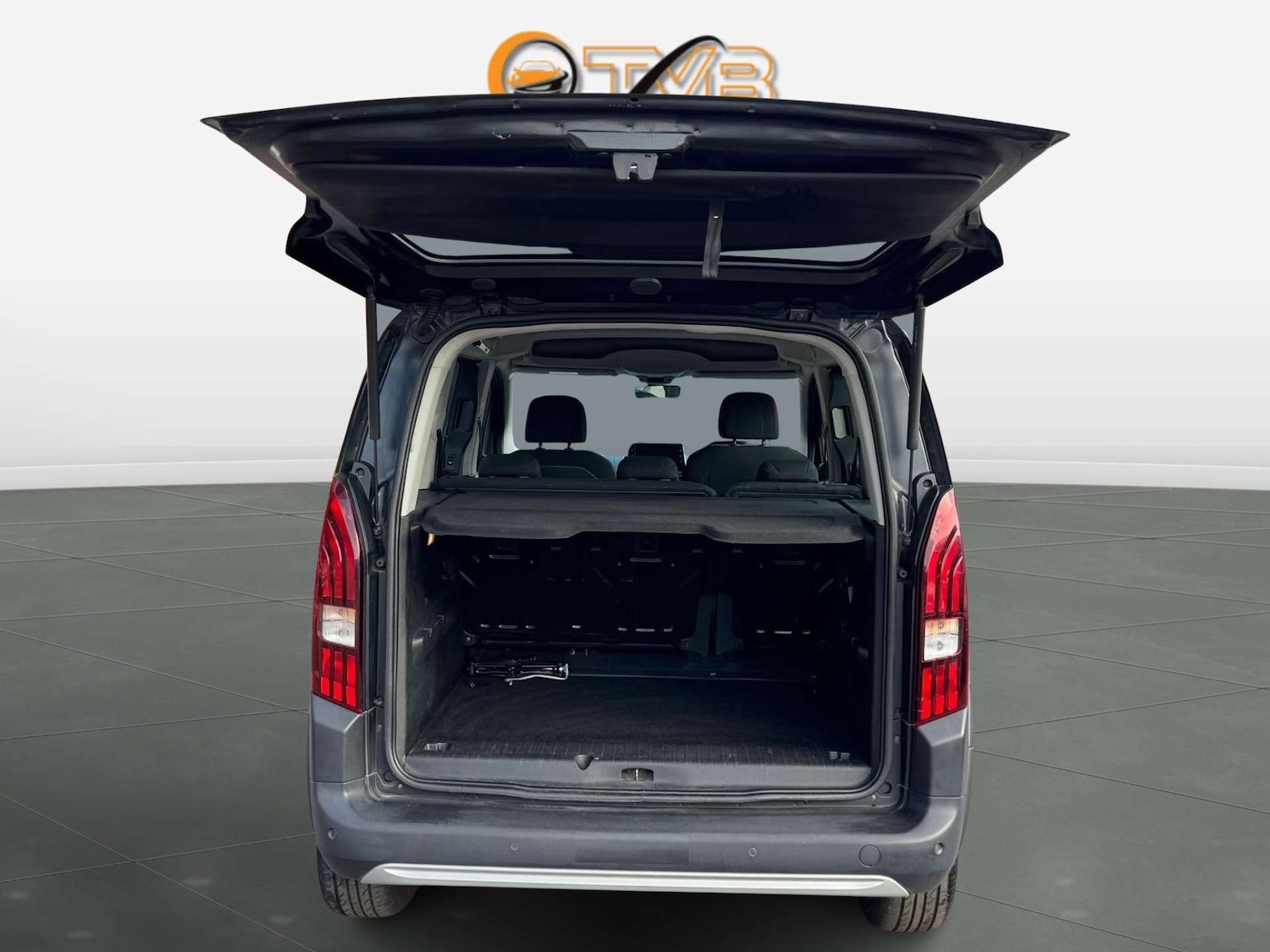 Used Peugeot Rifter 2019 for sale - 76101670: Photo 26