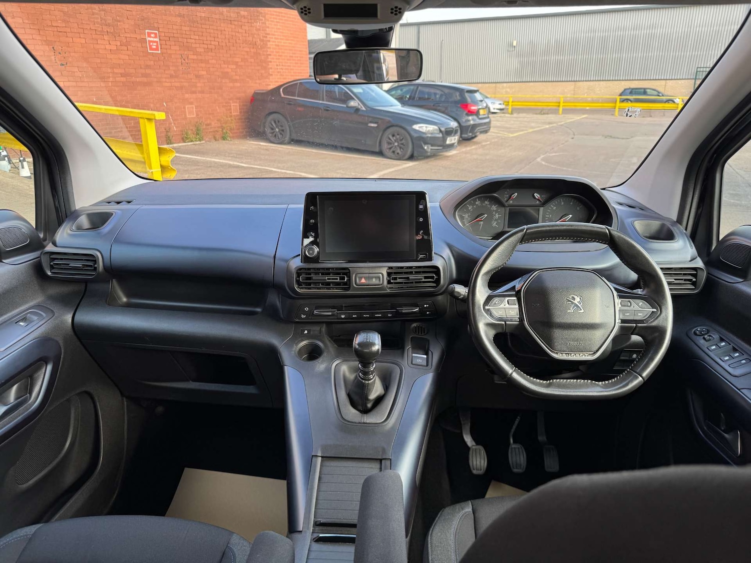 Used Peugeot Rifter 2019 for sale - 76101670: Photo 28