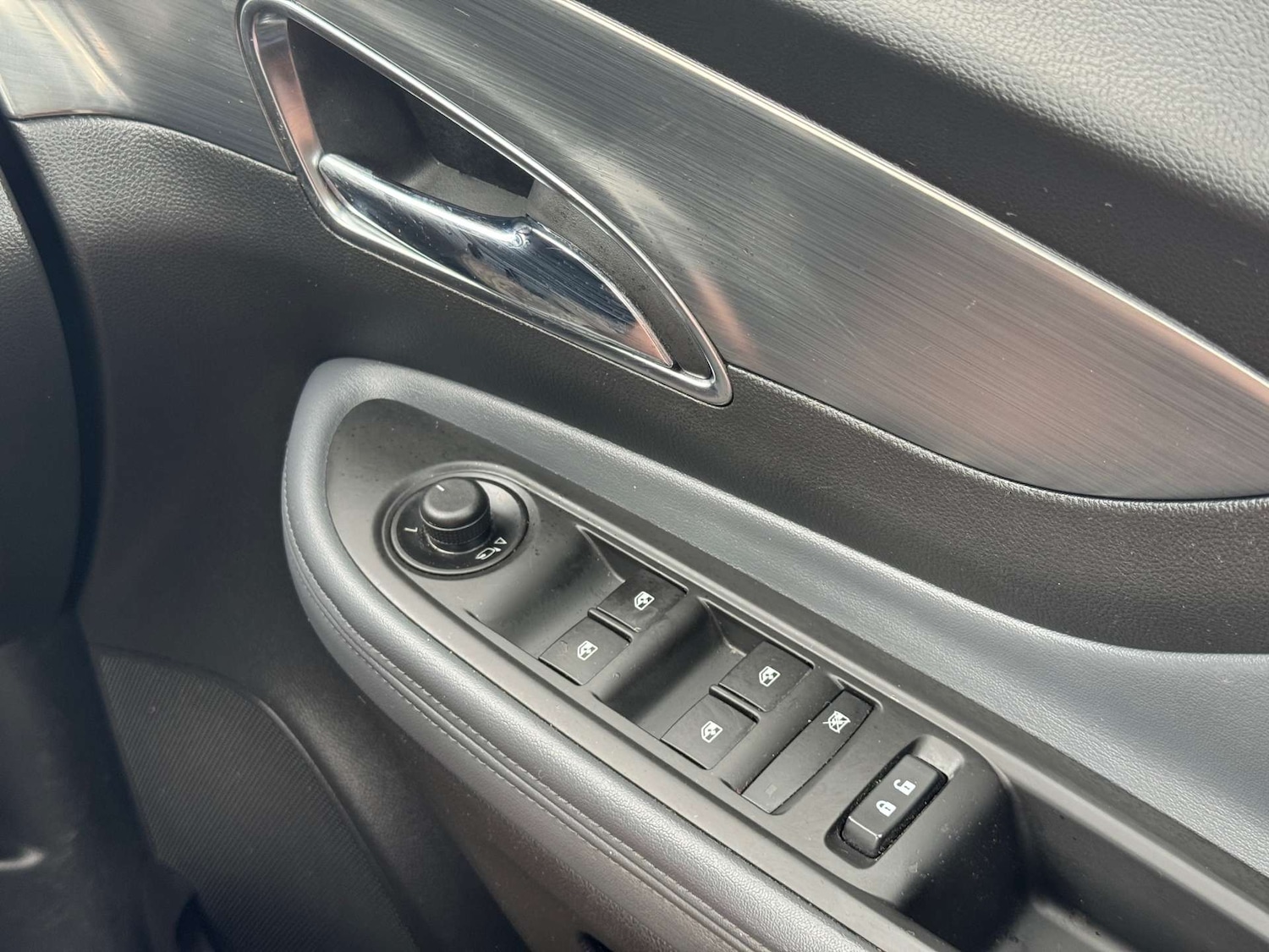 Used Vauxhall Mokka 2015 for sale - 76101683: Photo 37