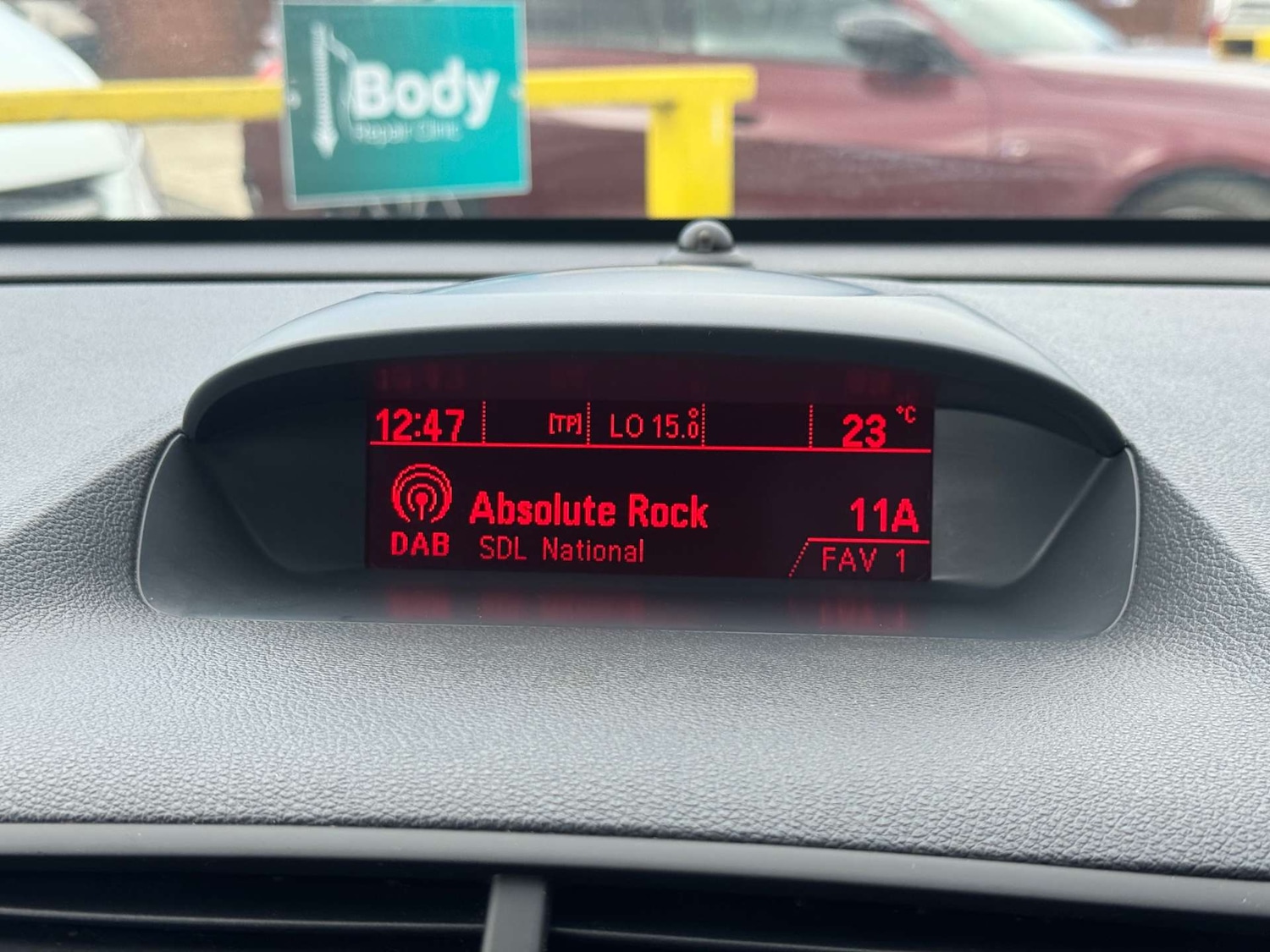 Used Vauxhall Mokka 2015 for sale - 76101683: Photo 42