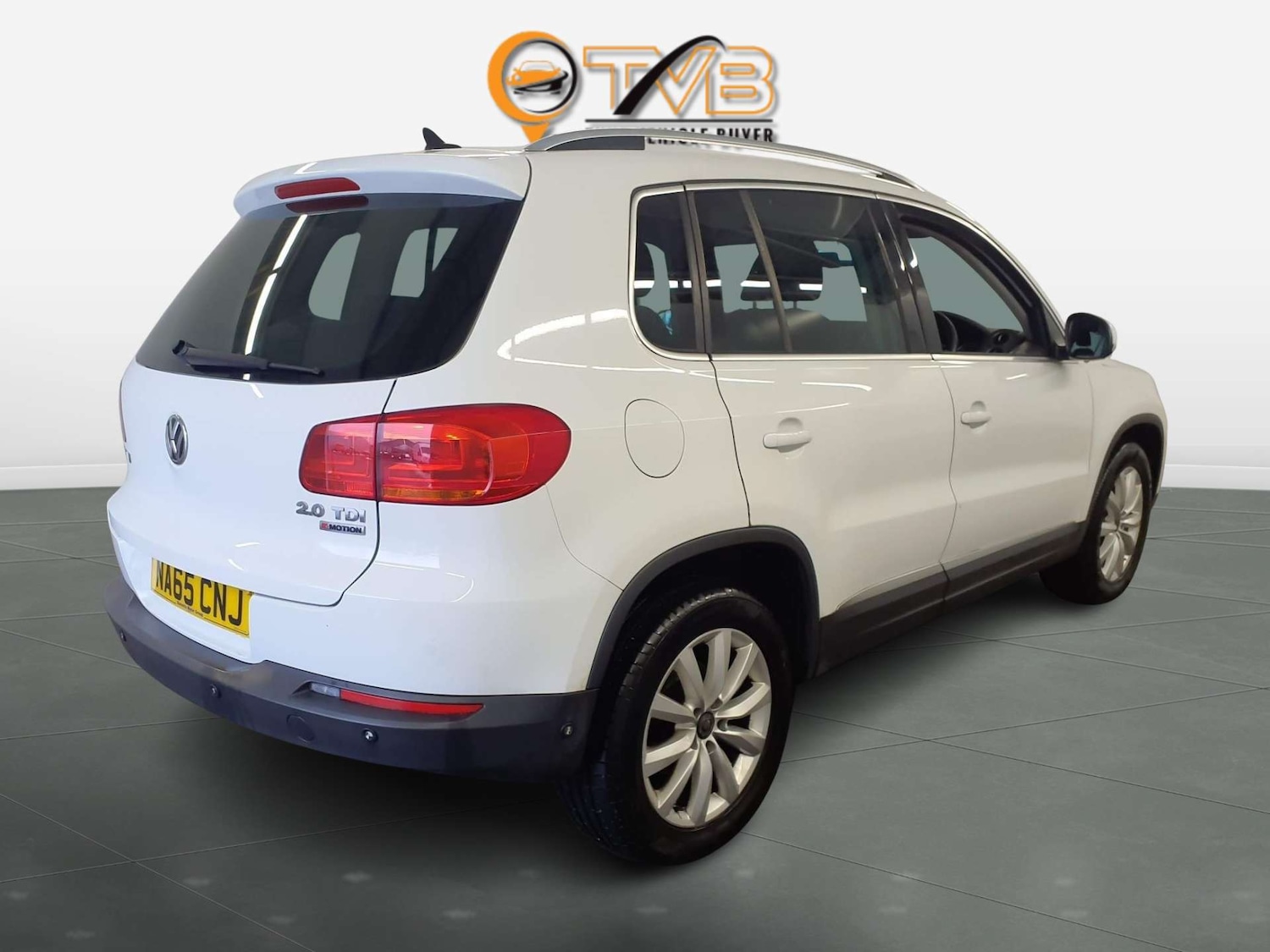 Used Volkswagen Tiguan 2015 for sale - 77157186: Photo 2