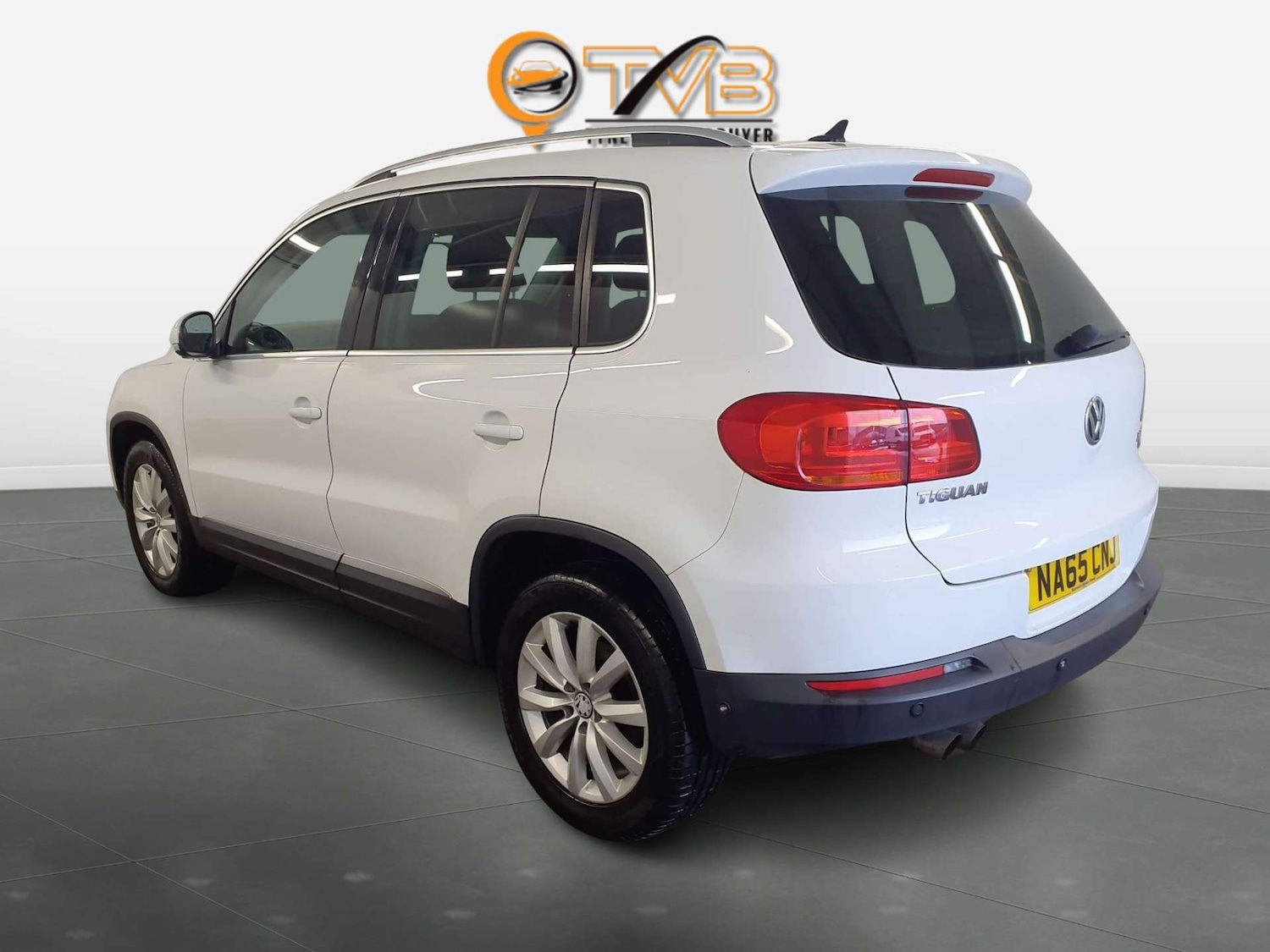Used Volkswagen Tiguan 2015 for sale - 77157186: Photo 5