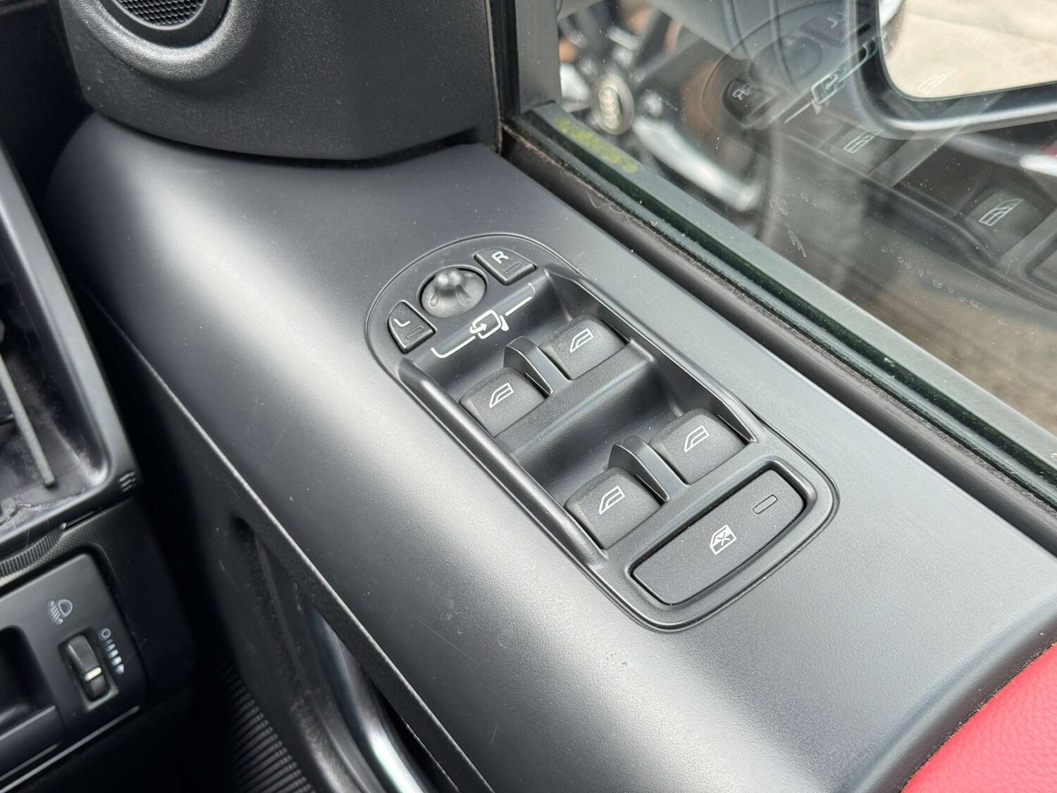 Used Land Rover Freelander 2013 for sale - 76101685: Photo 38
