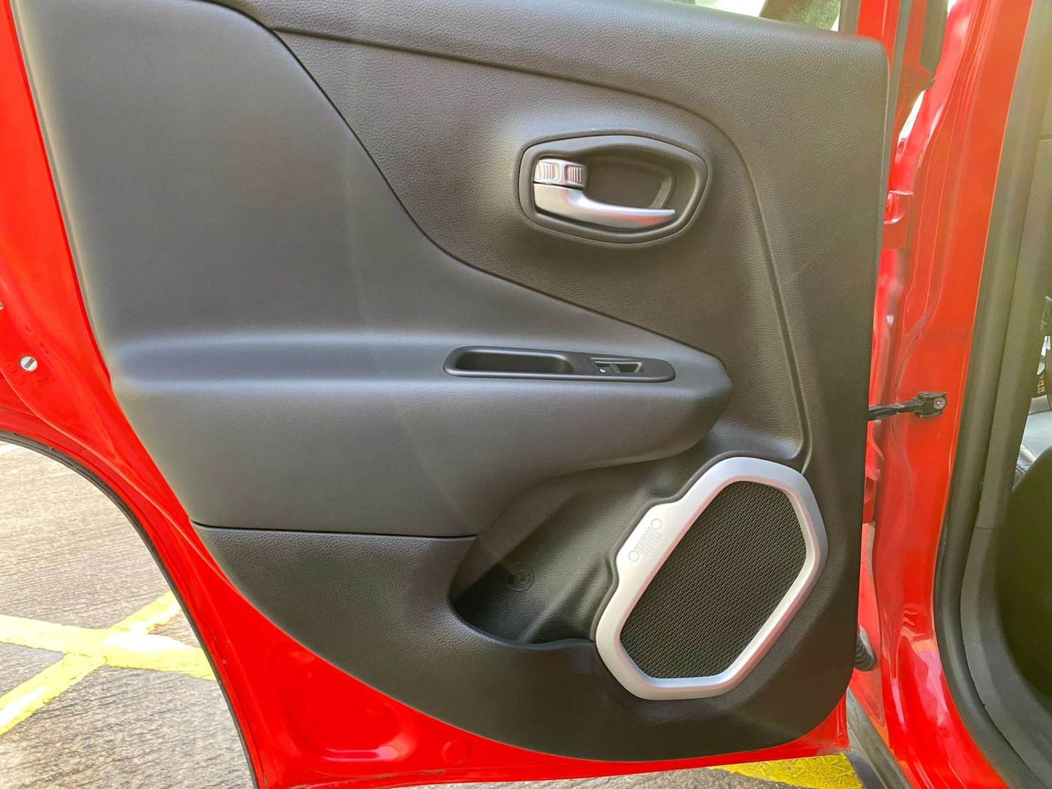 Used Jeep Renegade 2016 for sale - 76866959: Photo 25