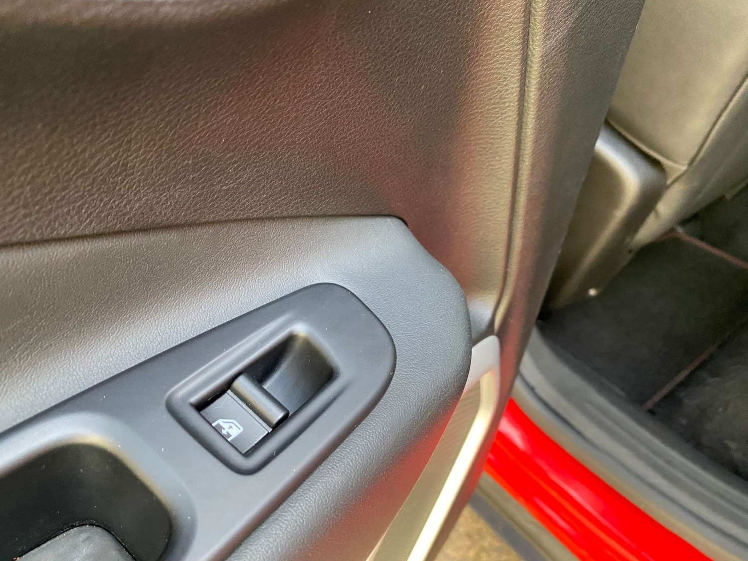 Used Jeep Renegade 2016 for sale - 76866959: Photo 29