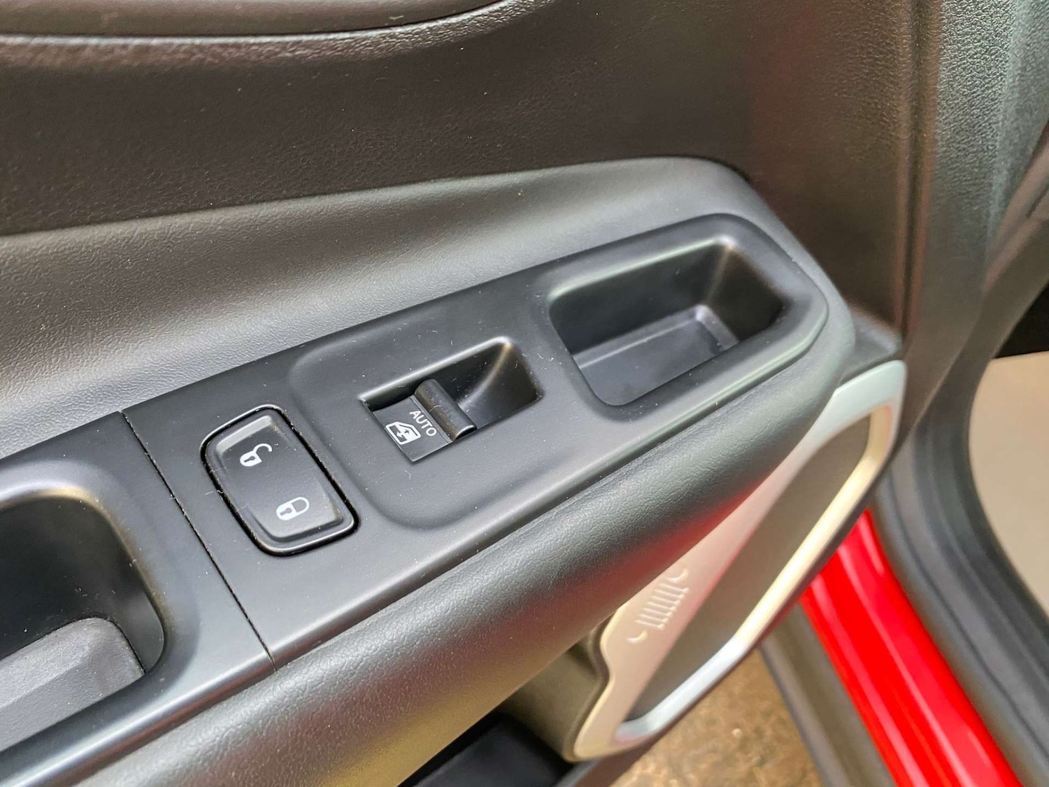 Used Jeep Renegade 2016 for sale - 76866959: Photo 30