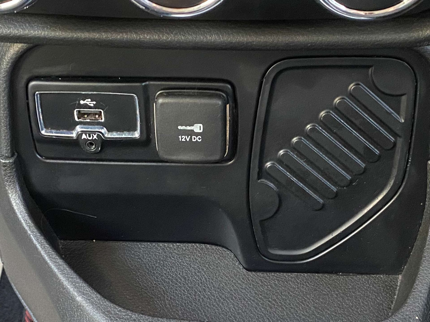 Used Jeep Renegade 2016 for sale - 76866959: Photo 46