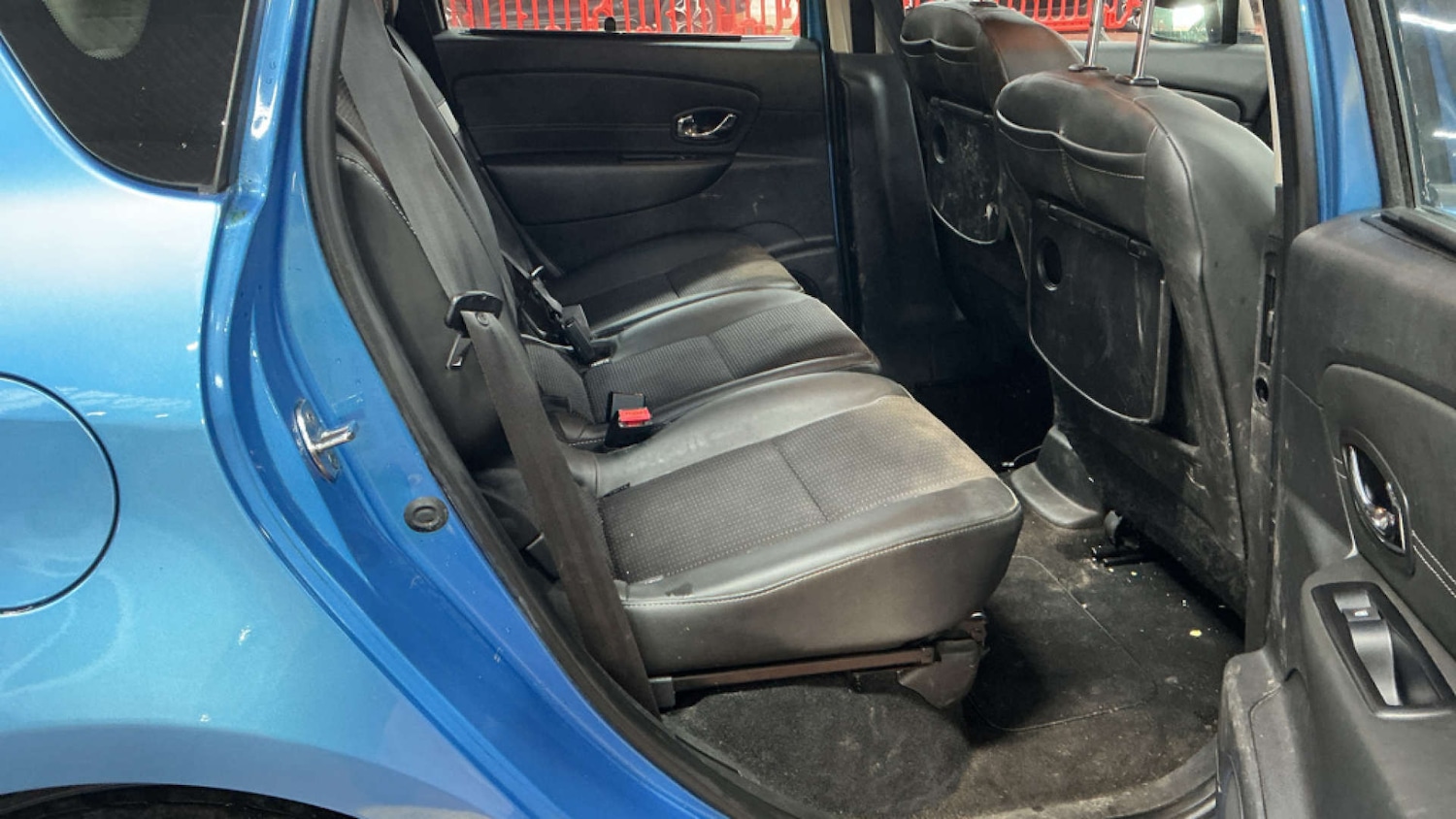 Used Renault Scenic 2013 for sale - 76966972: Photo 11