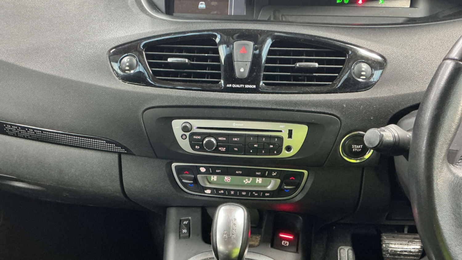 Used Renault Scenic 2013 for sale - 76966972: Photo 14