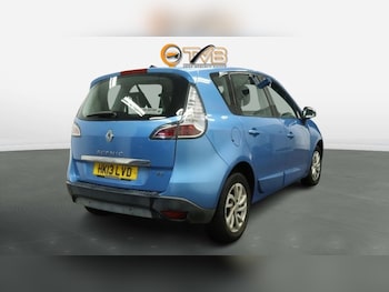 Used Renault Scenic 2013 for sale - 76966972: Photo
