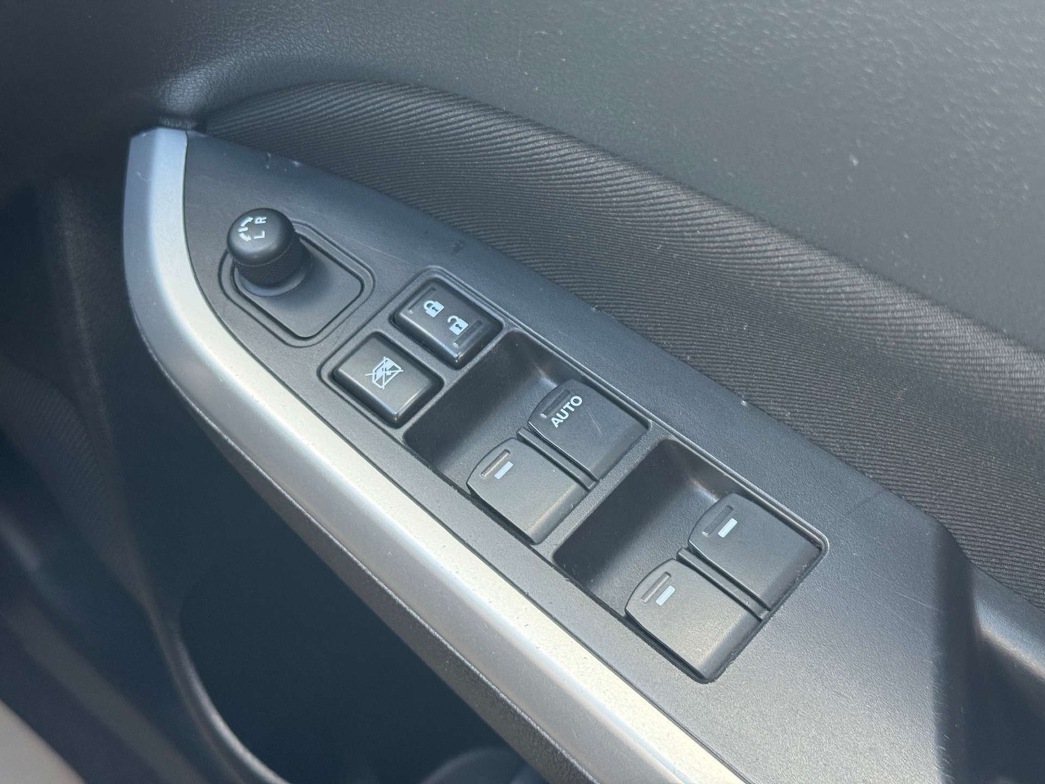 Used Suzuki Vitara 2018 for sale - 76101673: Photo 37