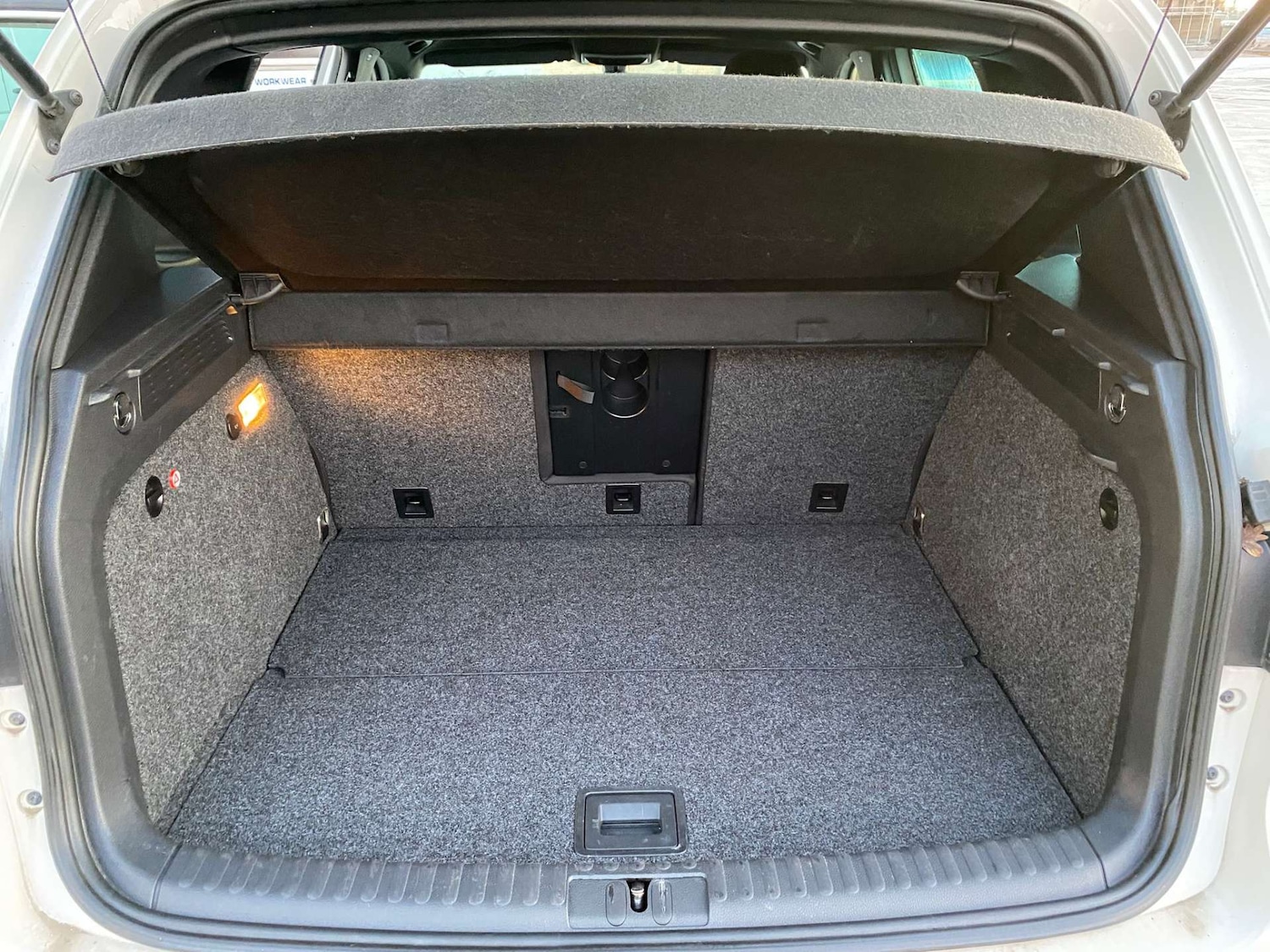 Used Volkswagen Tiguan 2013 for sale - 76866950: Photo 14