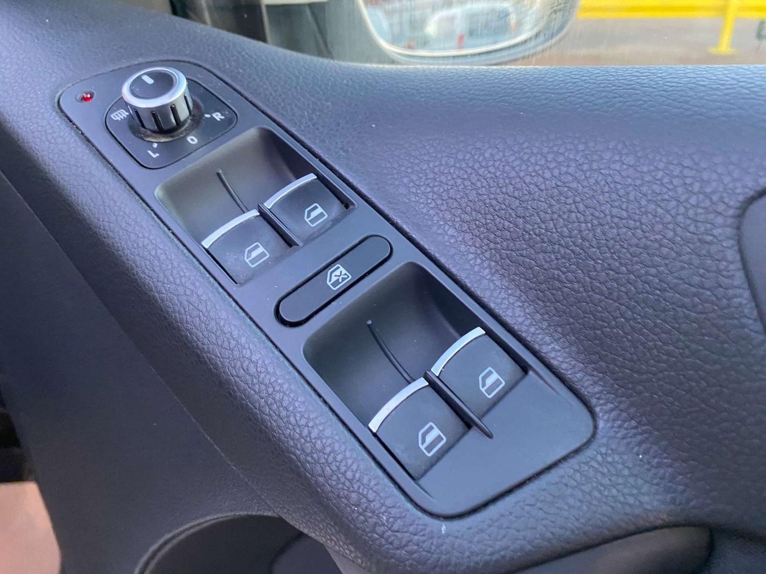 Used Volkswagen Tiguan 2013 for sale - 76866950: Photo 29