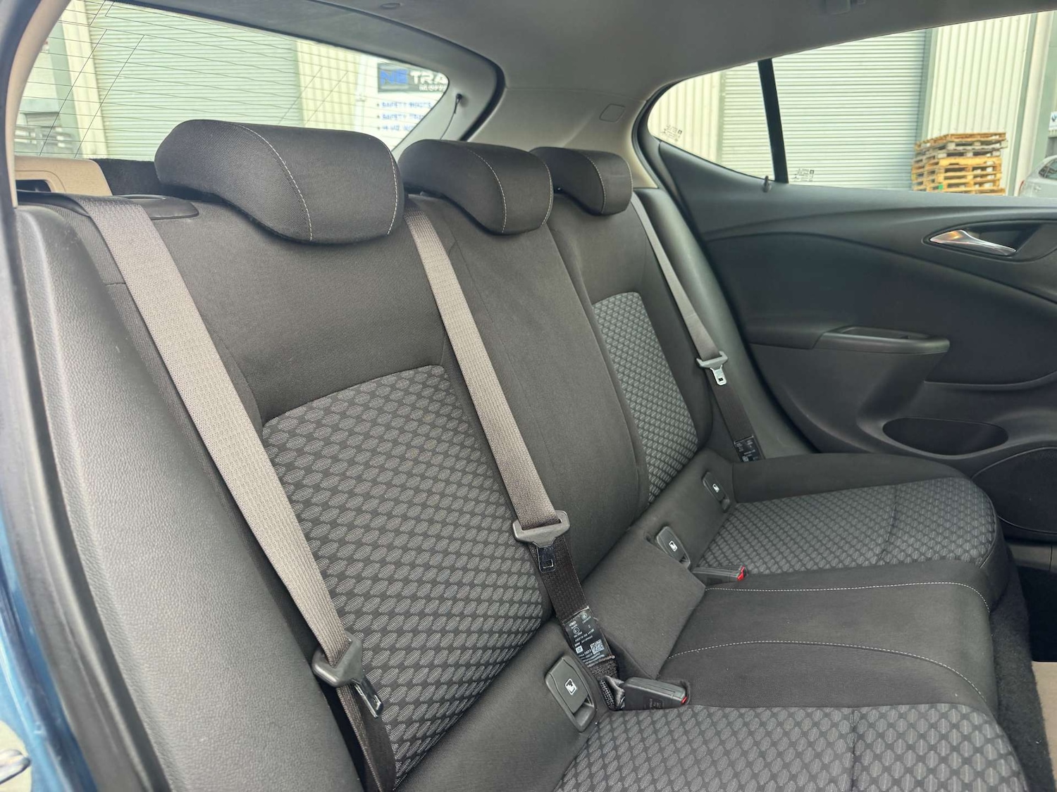 Used Vauxhall Astra 2016 for sale - 76458552: Photo 22