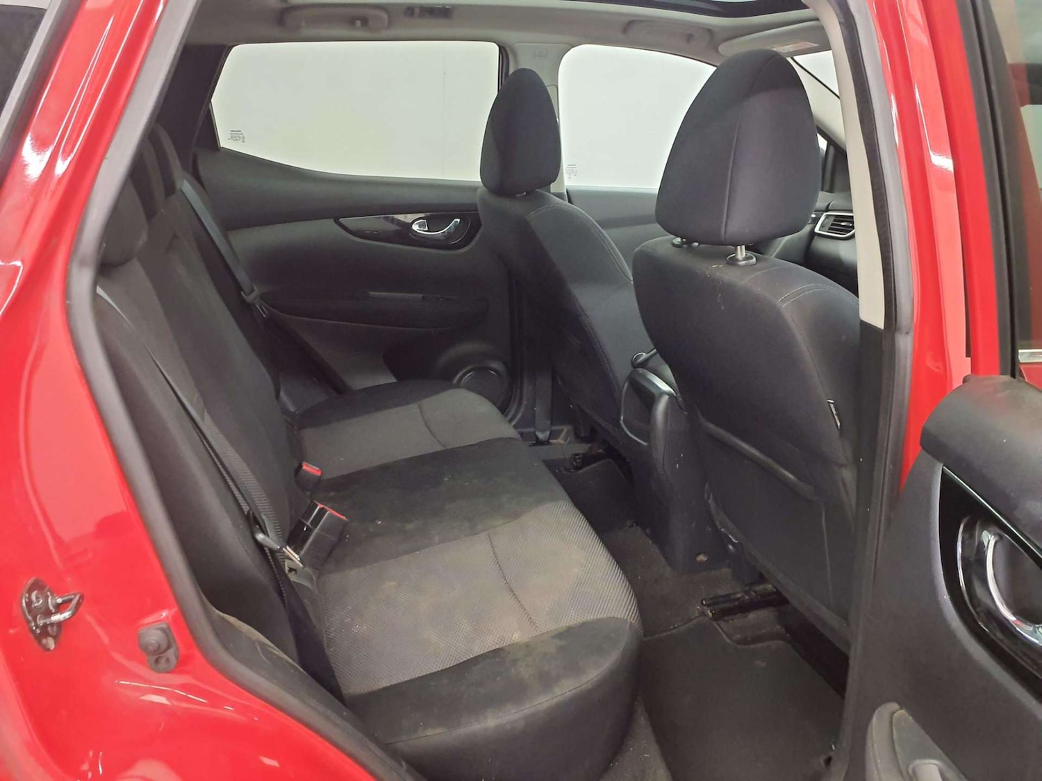 Used Nissan Qashqai 2016 for sale - 76101698: Photo 8