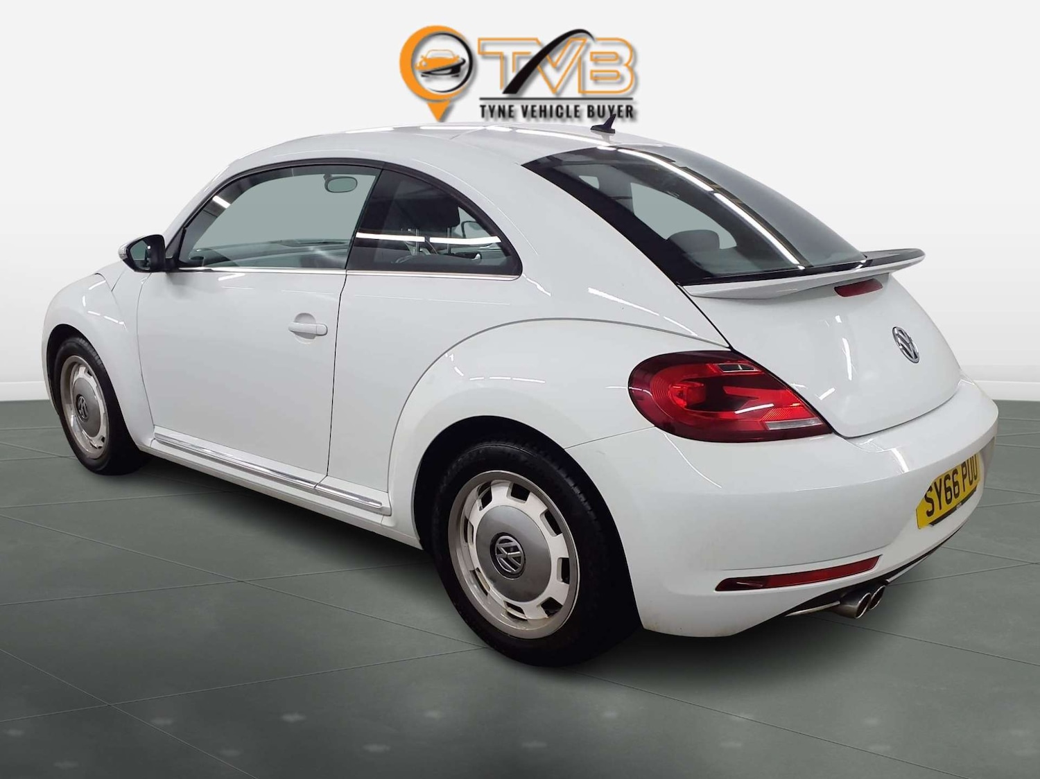 Used Volkswagen Beetle 2016 for sale - 76866961: Photo 5