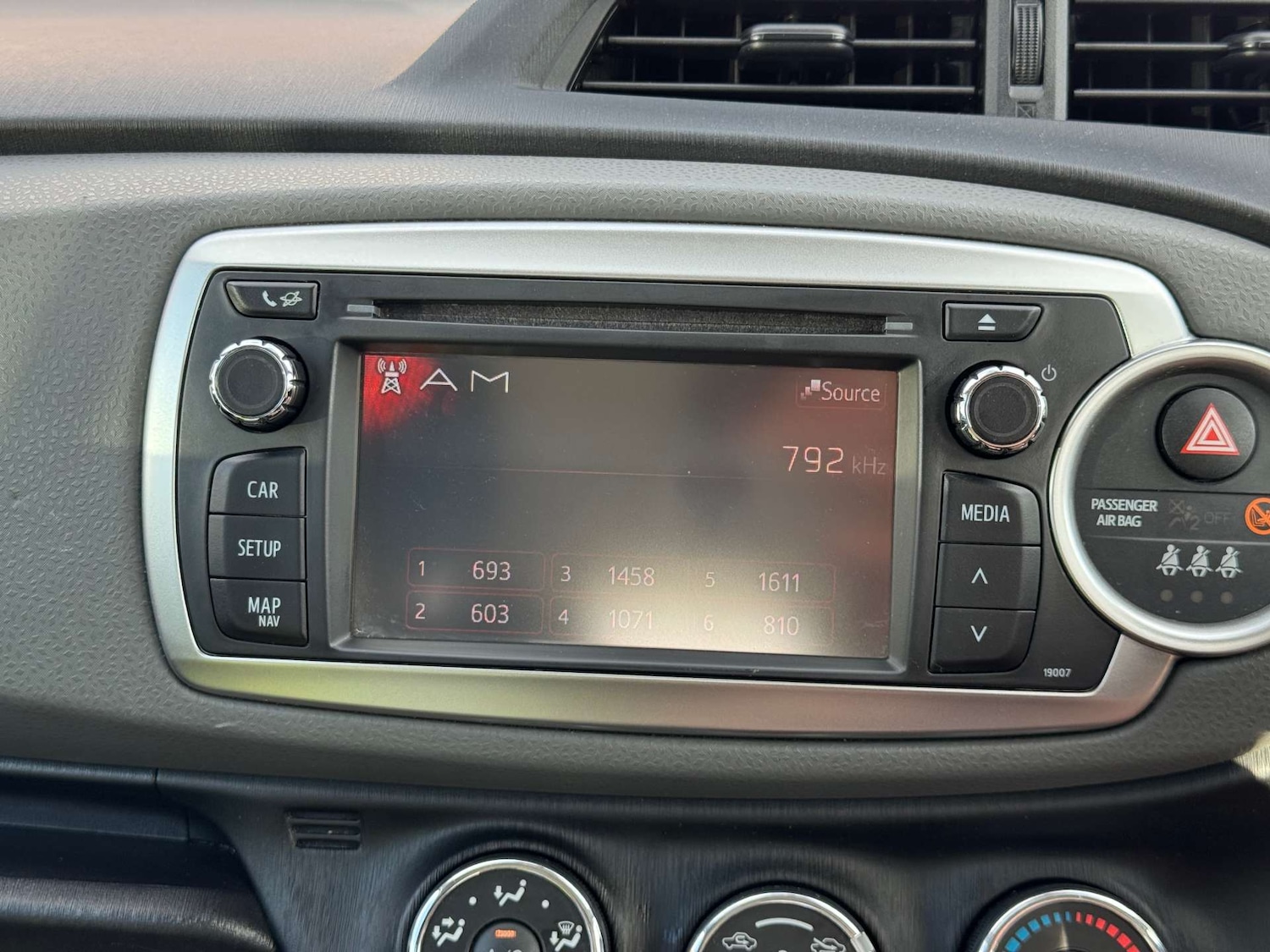 Used Toyota Yaris 2013 for sale - 76713369: Photo 40