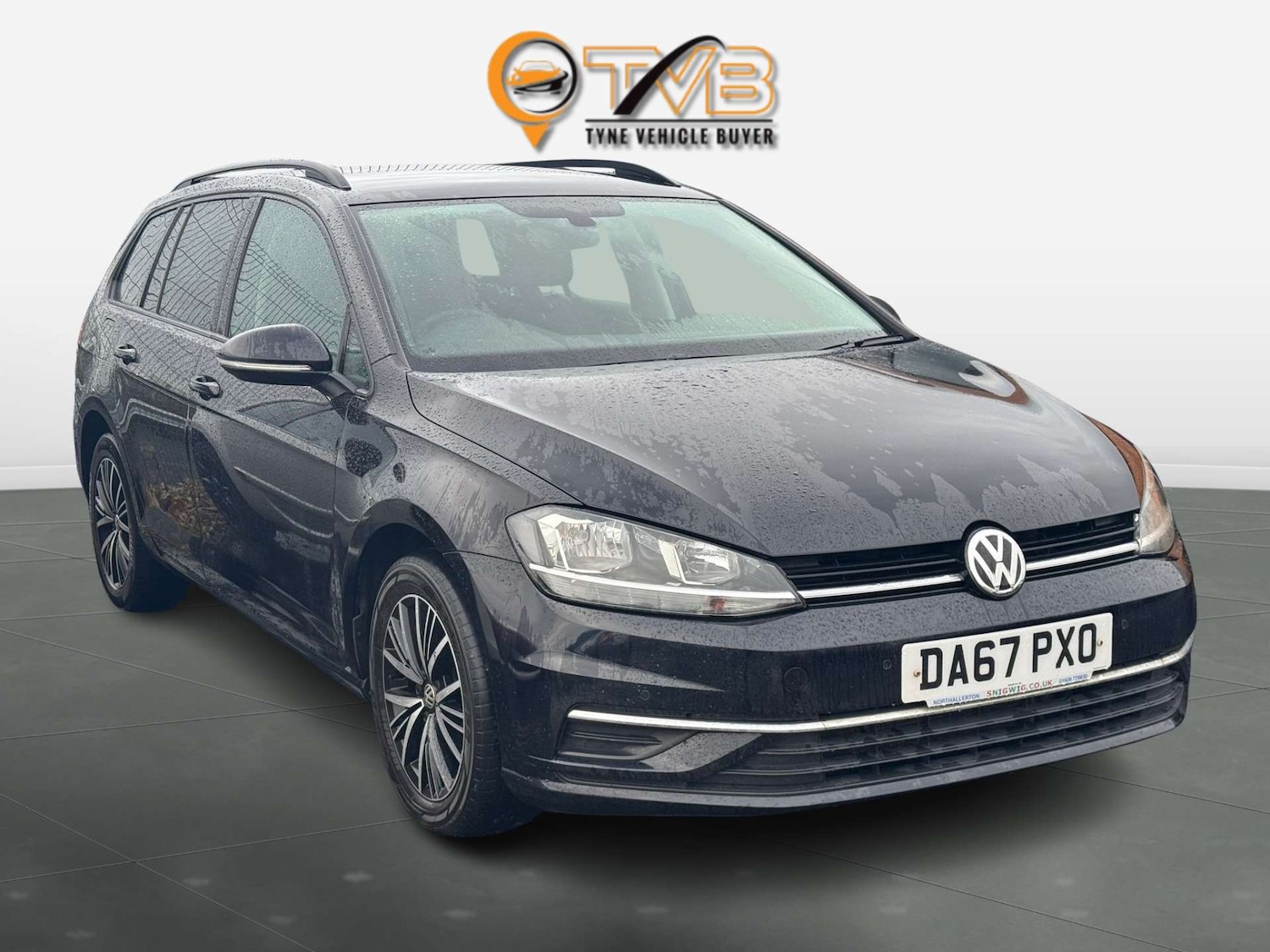 Used Volkswagen Golf 2018 for sale - 76737876: Photo 1