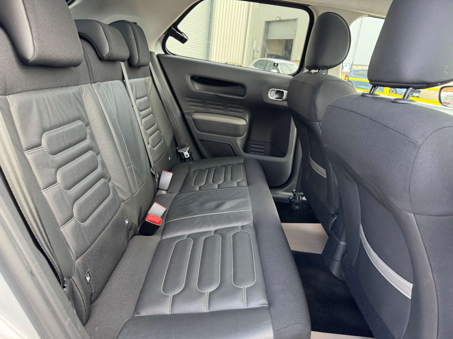 Used Citroen C4 Cactus 2017 for sale - 76698008: Photo 22