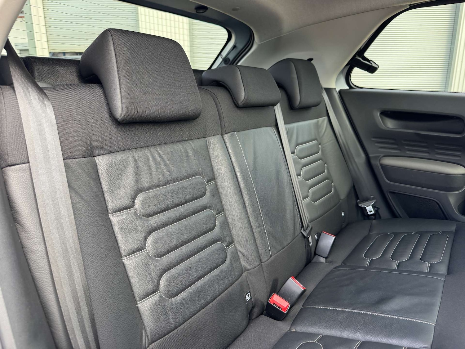 Used Citroen C4 Cactus 2017 for sale - 76698008: Photo 23